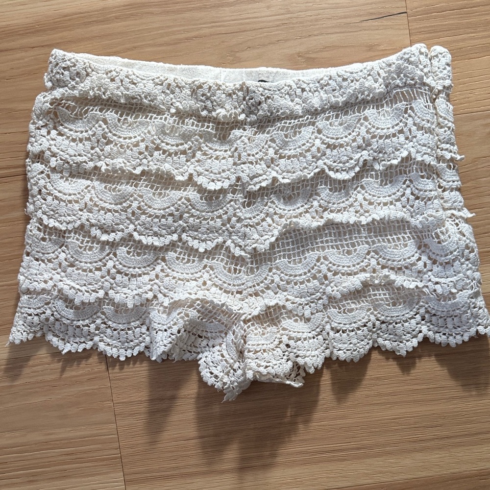 Zara White Lace High Waist Shorts